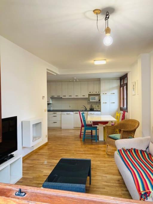 Bonito Apartamento En Ezcaray Azarrulla Eksteriør bilde